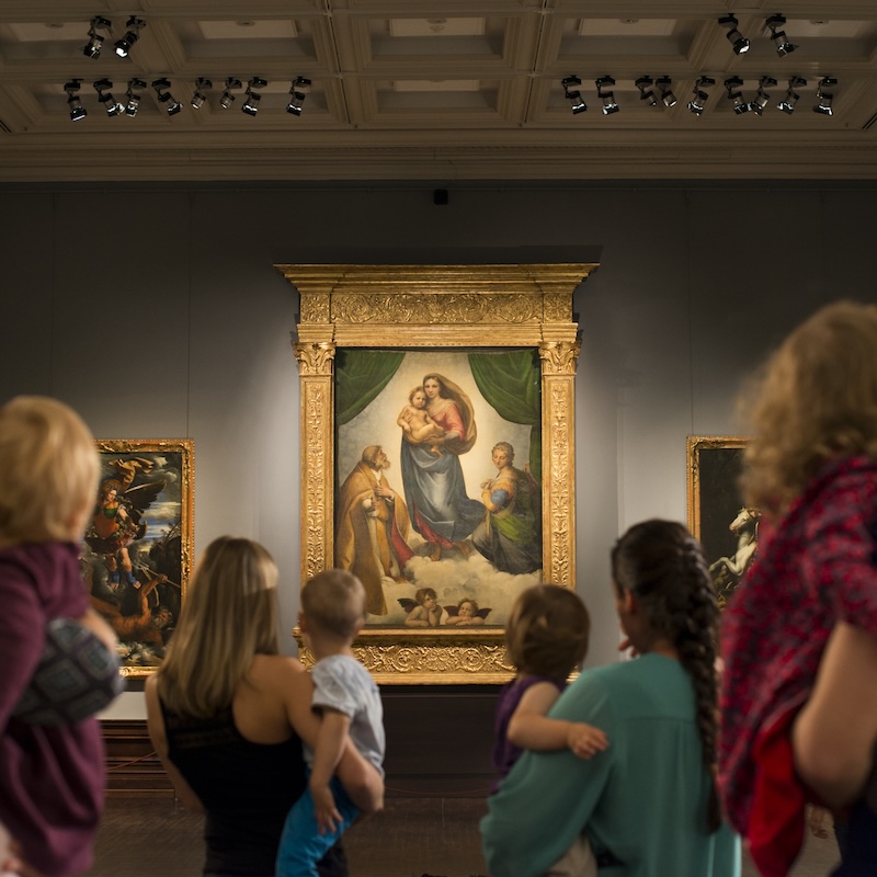 Die Sixtinische Madonna von Raffael ist eines der berühmtesten Gemälde der italienischen Renaissance. Es befindet sich in der Gemäldegalerie Alte Meister in Dresden.